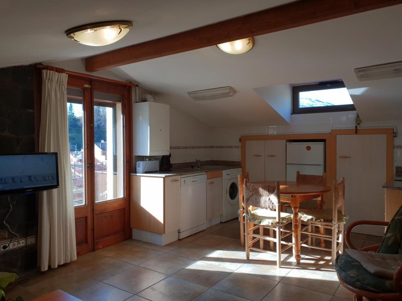 Apartaments Cal Noi Camprodon Esterno foto